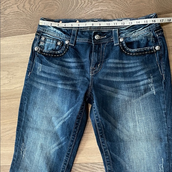 Miss Me The Easy Crop Jeans Size 30 Rhinestones Bling Jeans - Picture 4 of 13